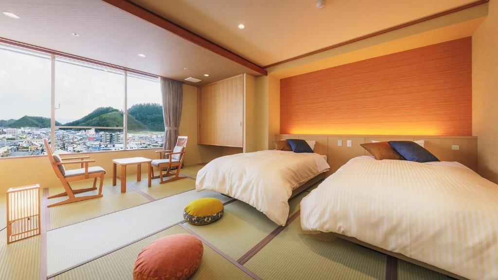 Tendo Hotel Tatami Room Beds View