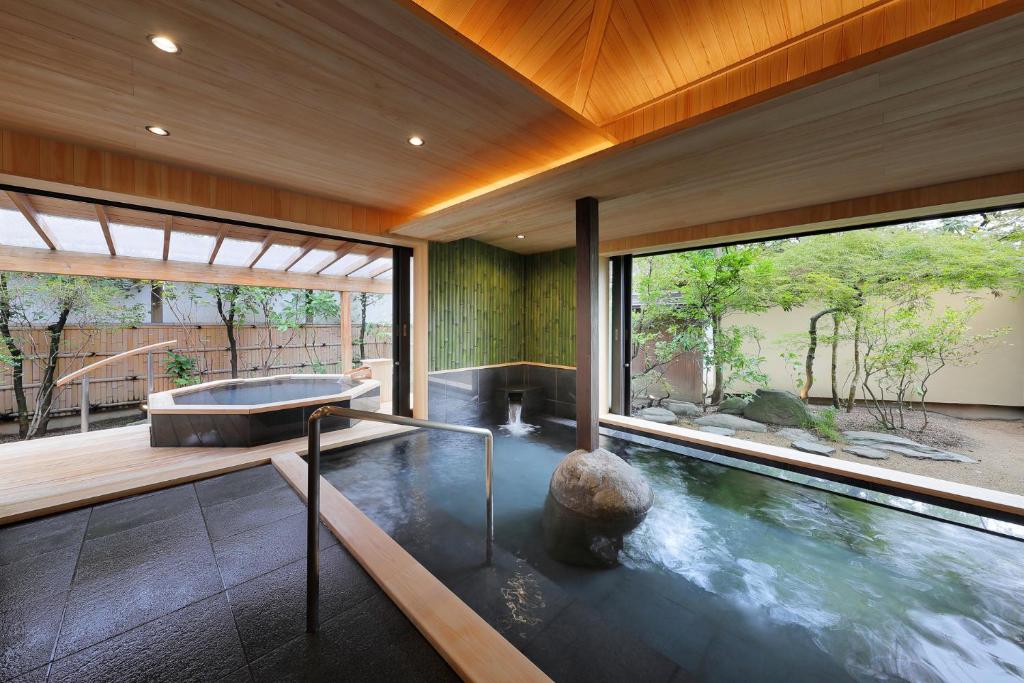 Tendo So Onsen Bath