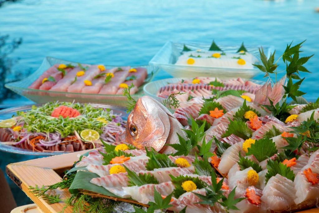 Toba Grand Hotel Kai Seki Sashimi Platter