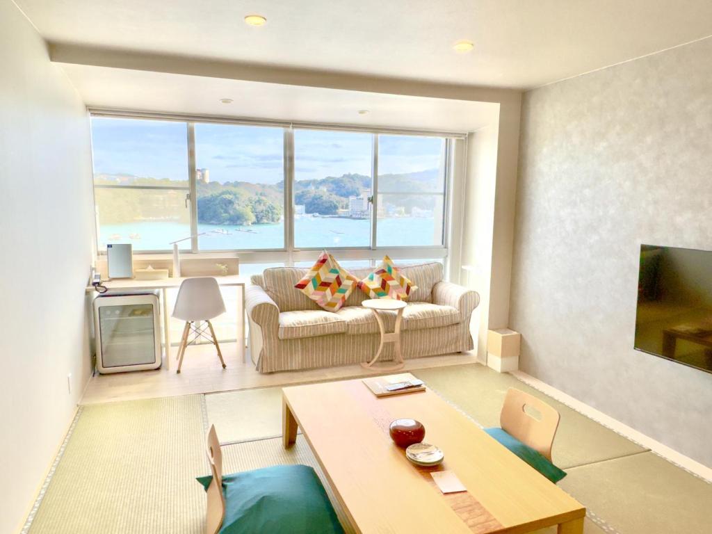 Toba Grand Hotel Ocean View Tatami Room
