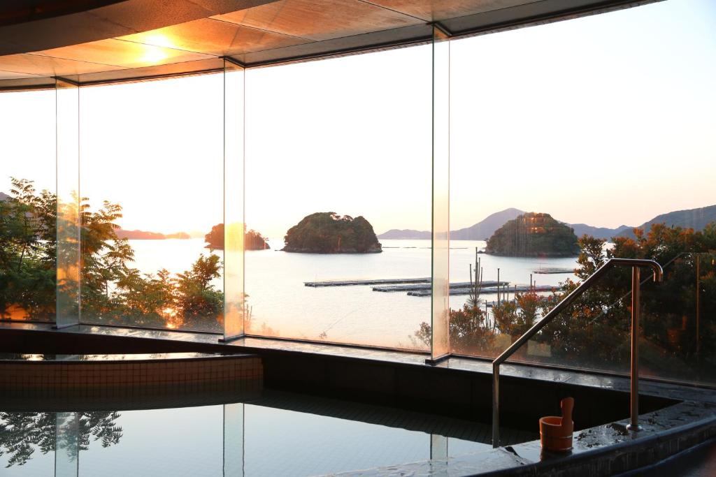Toba Grand Hotel Onsen View