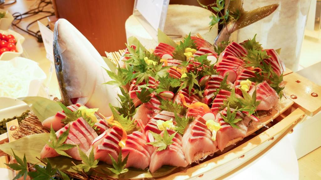 Toba Grand Hotel Sashimi Presentation