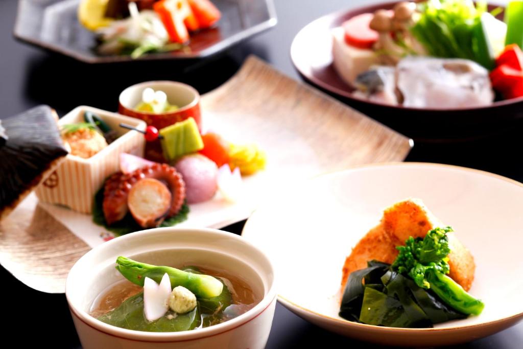Togetsutei Kaiseki Dish