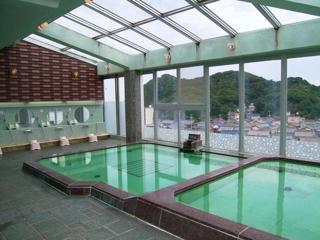 Toshijima Onsen Suzunami Indoor Bath