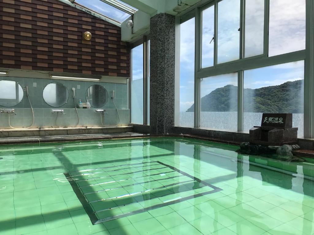 Toshijima Onsen Suzunami Indoor Bath