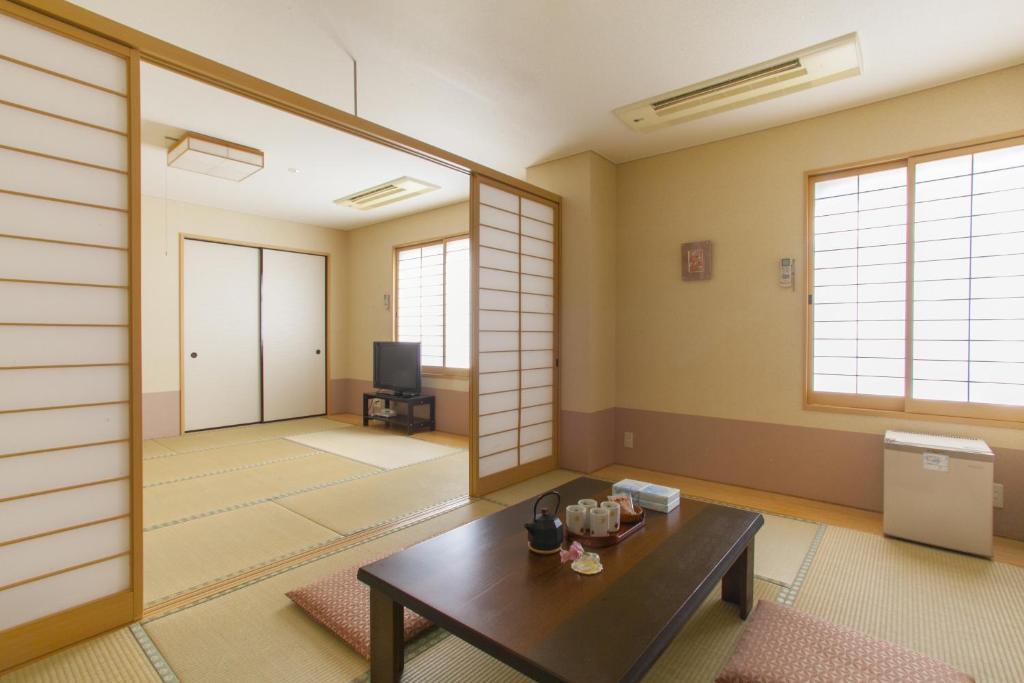Towa Machiya Suite Tatami Living Room