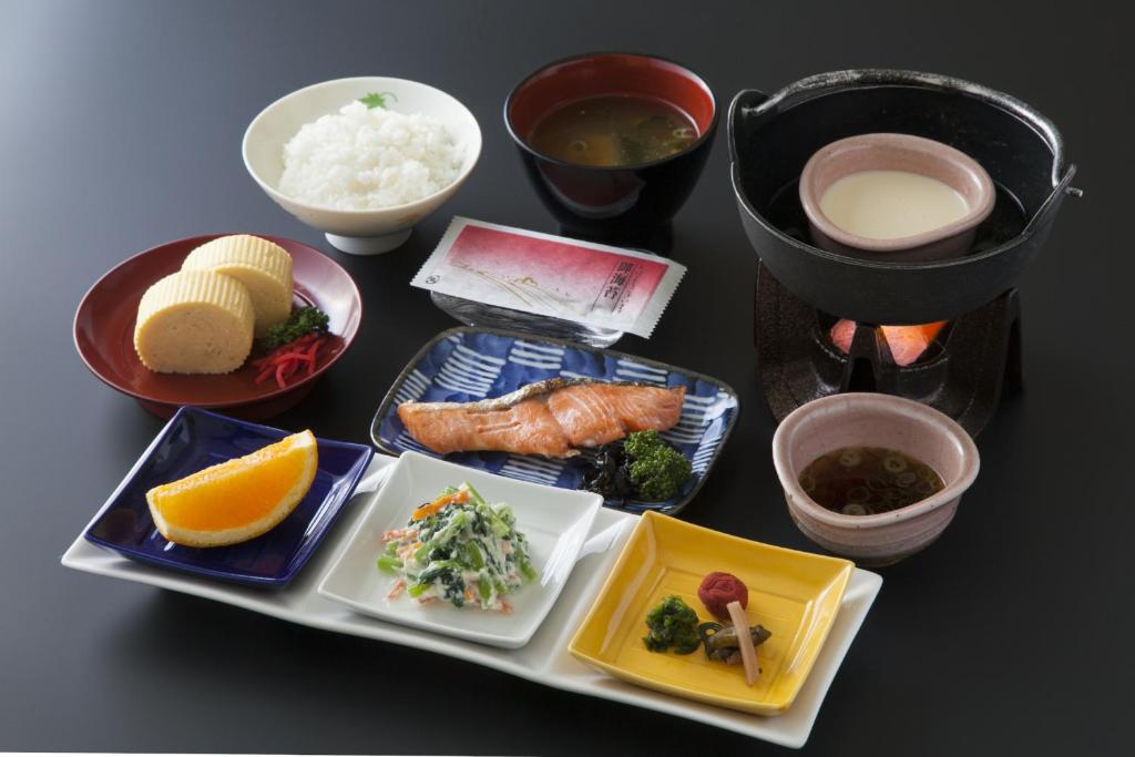 Towa Machiya Suite Traditional Japanese Breakfast
