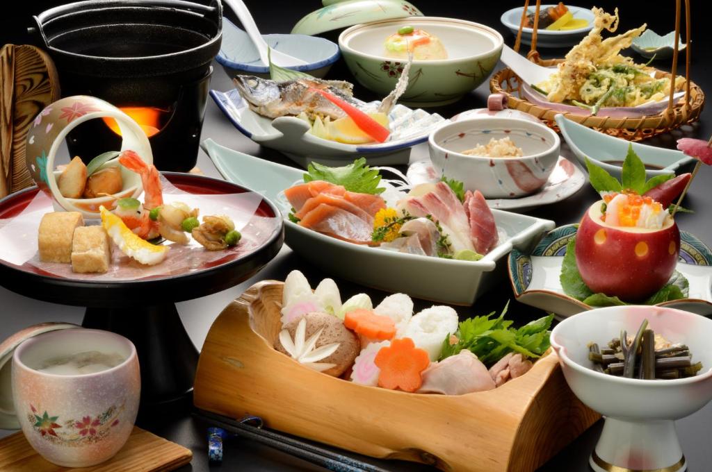 Towadako Lakeside Hotel Kaiseki Dishes