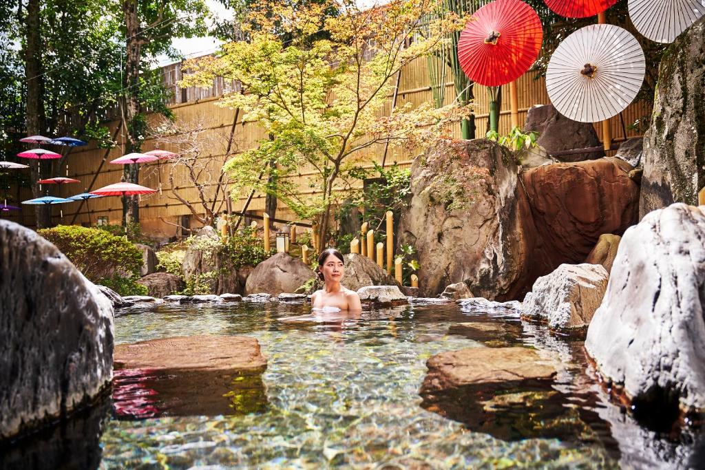 Tsukasa Royal Hotel Outdoor Onsen
