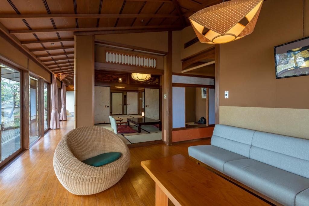 Tsukioka Hotel Modern Traditional Room