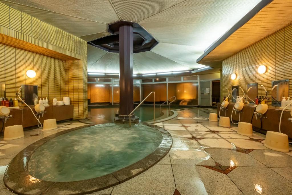 Tsukioka Hotel Onsen Bath