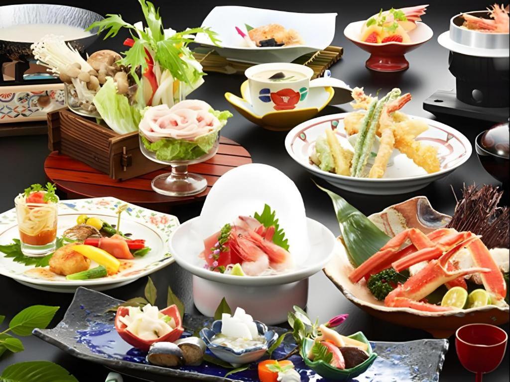Tsukioka Onsen Mashu Kaiseki Meal
