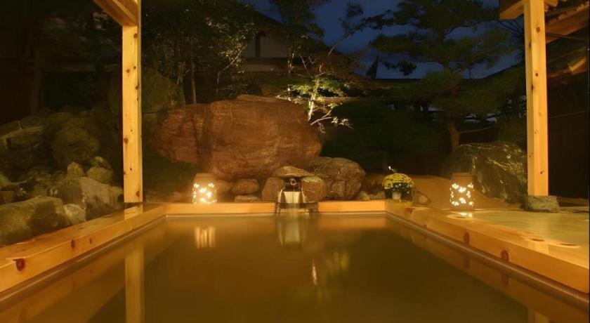 Tsukioka Onsen Mashu Open Air Onsen