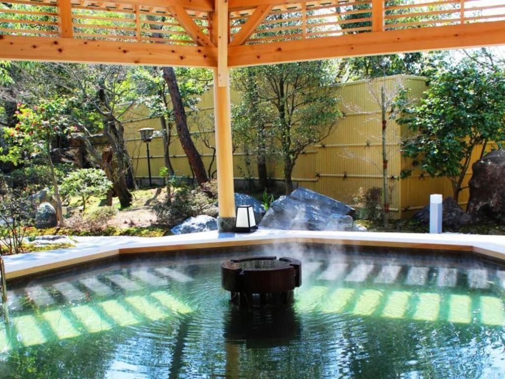 Tsukioka Onsen Mashu Outdoor Hot Spring