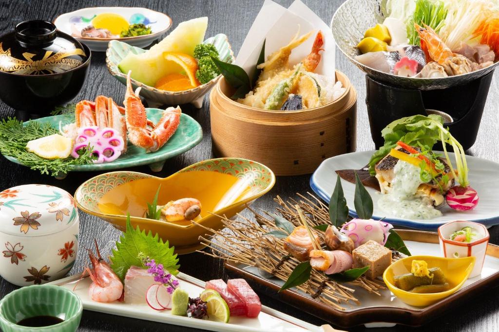 Tsutaya Ryokan Kaiseki Meal