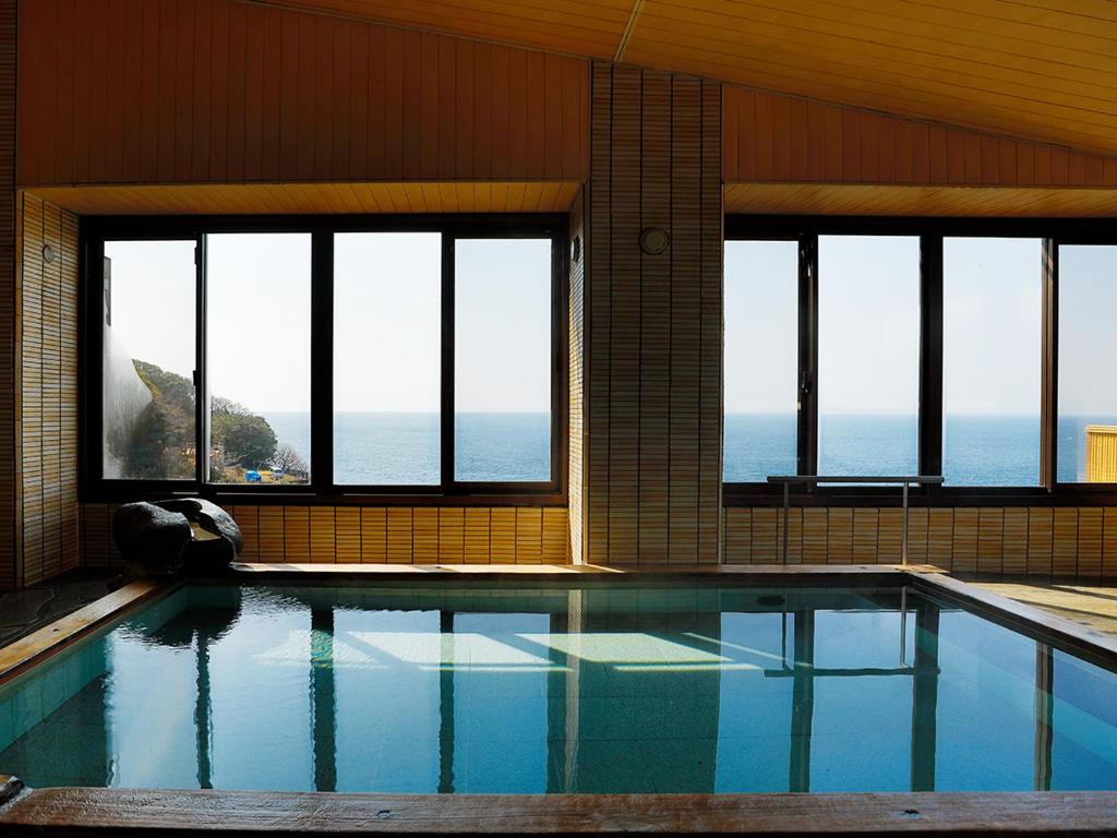 Umi No Hotel Isaba Onenbath Seaview