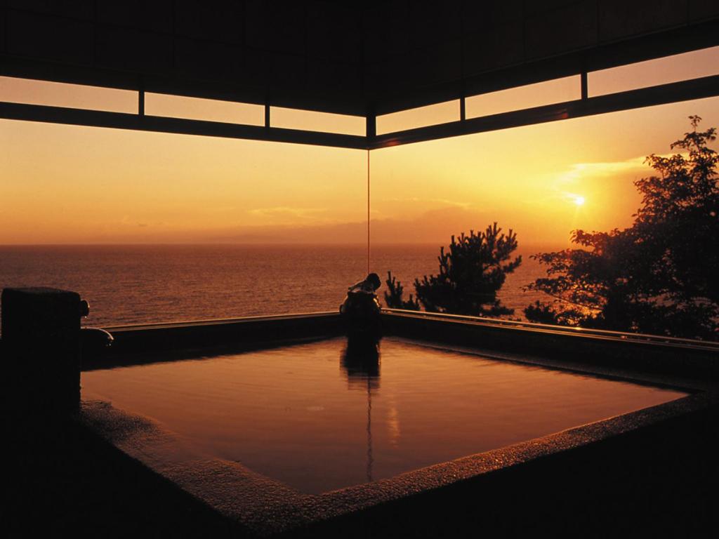 Uminnohôtelisaba Onsen Sunset View