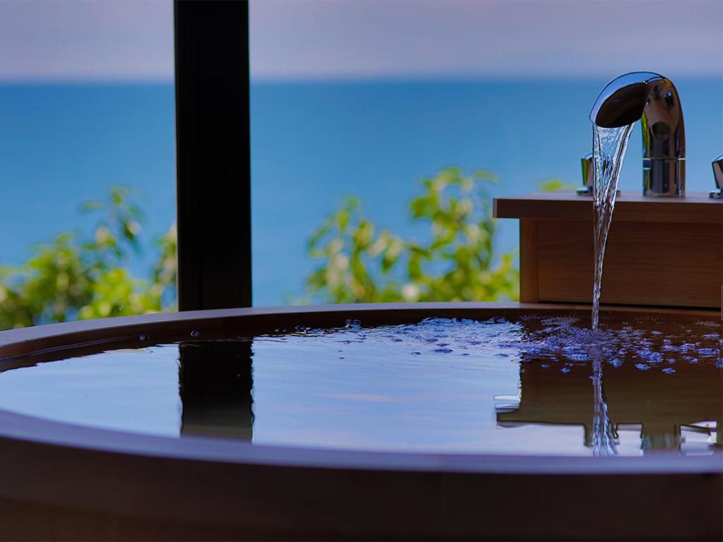 Uminotelisaba Onsen Bath View