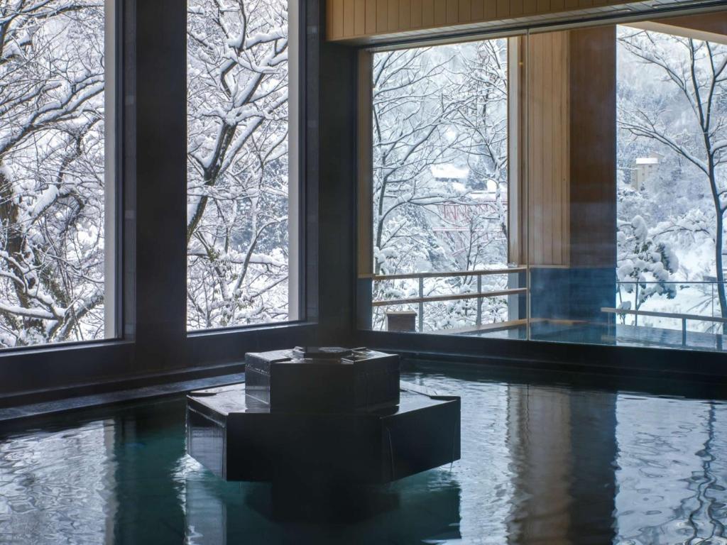 Unazuki Yamanoha Onsen Snowy View