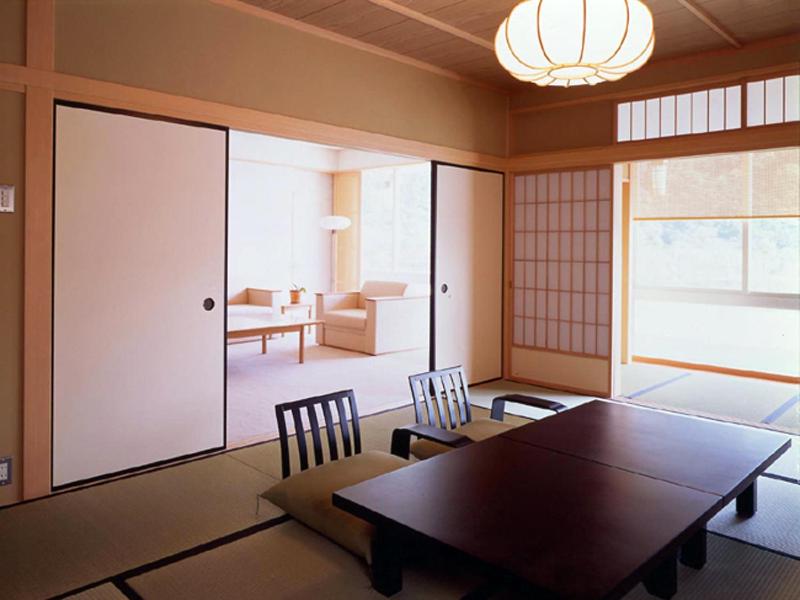 Ushos House Sugiyama Traditional Room