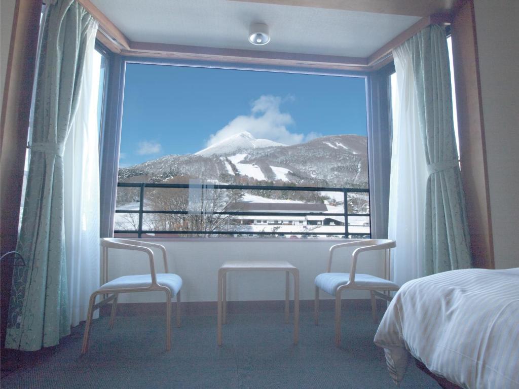 Villa Inawashiro Mountain View Room