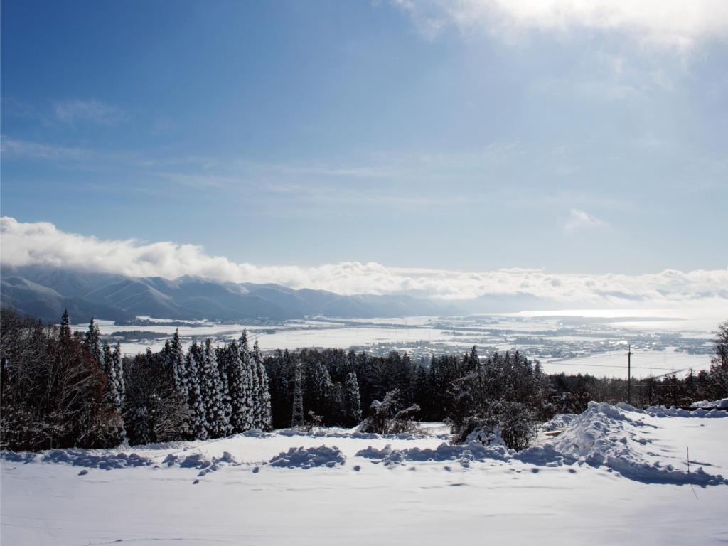 Villa Inawashiro Snowy Landscape