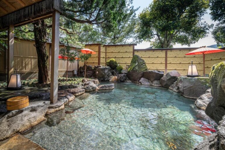 Wataya Besso Outdoor Onsen