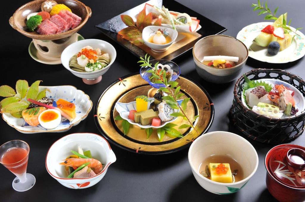 Watazen Ryokan Established In 1830 Kyo Kaiseki Cuisine