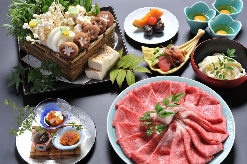 Watazen Ryokan Established In 1830 Traditional Japanese Meal