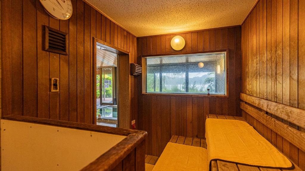 Yadomarubun Wooden Sauna Room