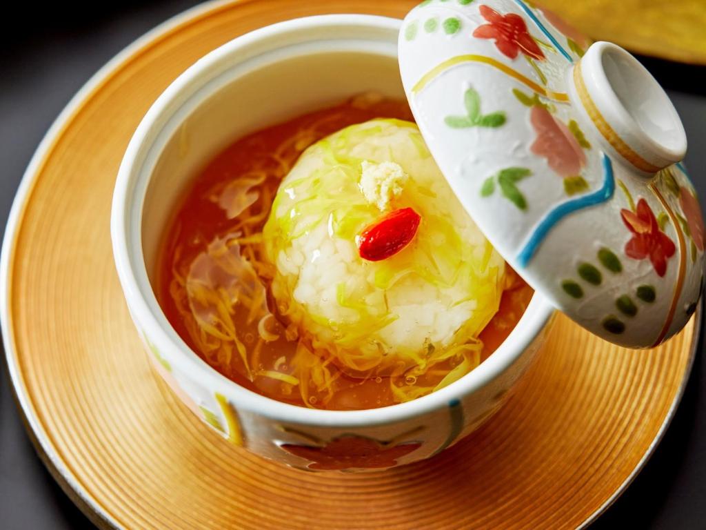 Yamatoya Honten Ceramic Bowl Dish
