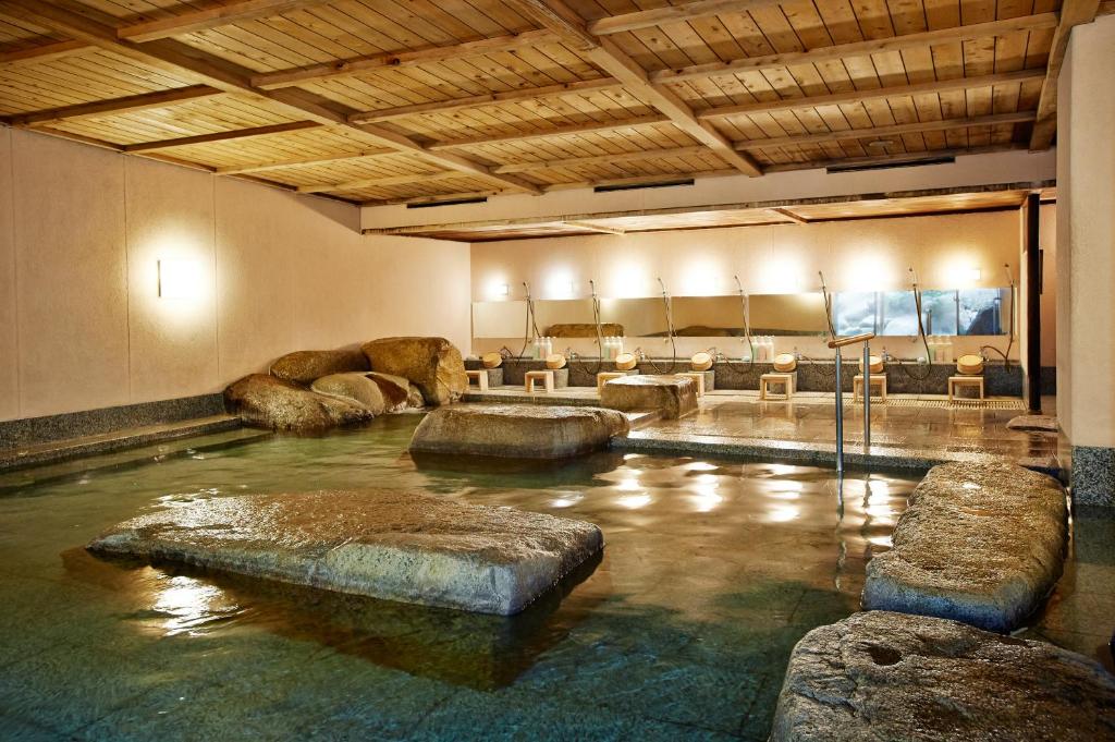 Yamatoya Honten Onsen Bath