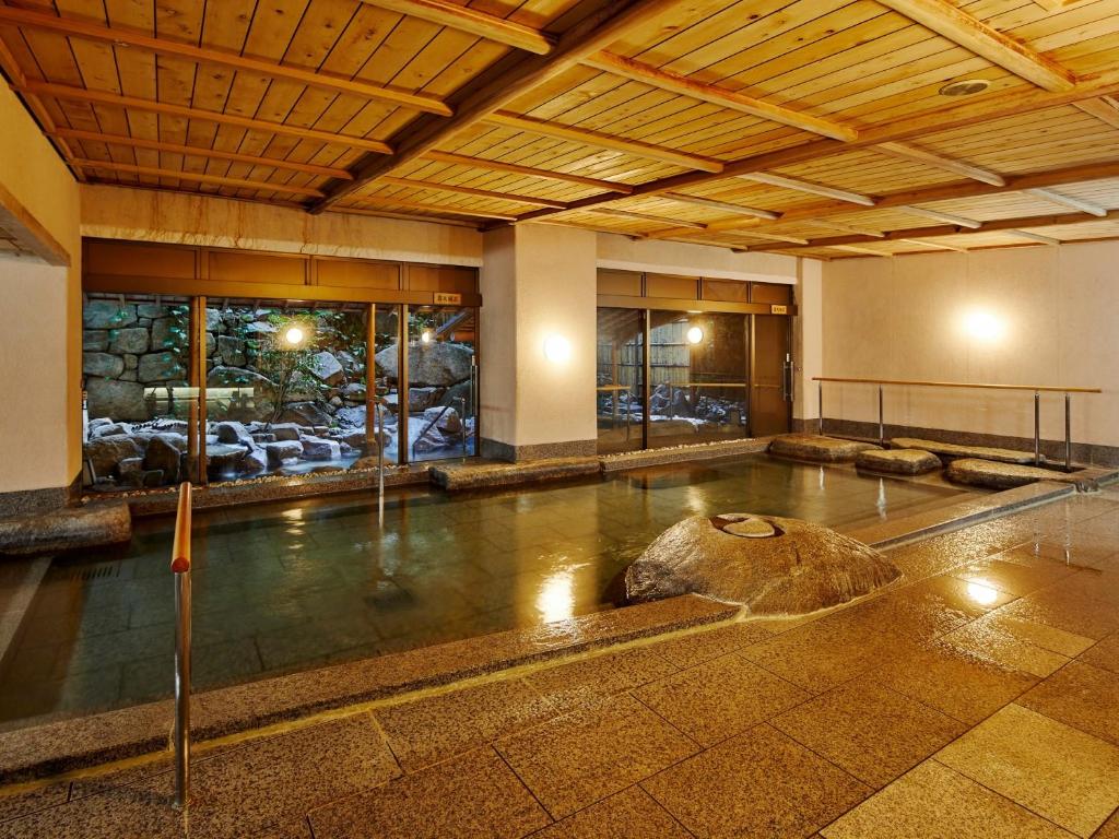 Yamatoya Honten Onsen Interior