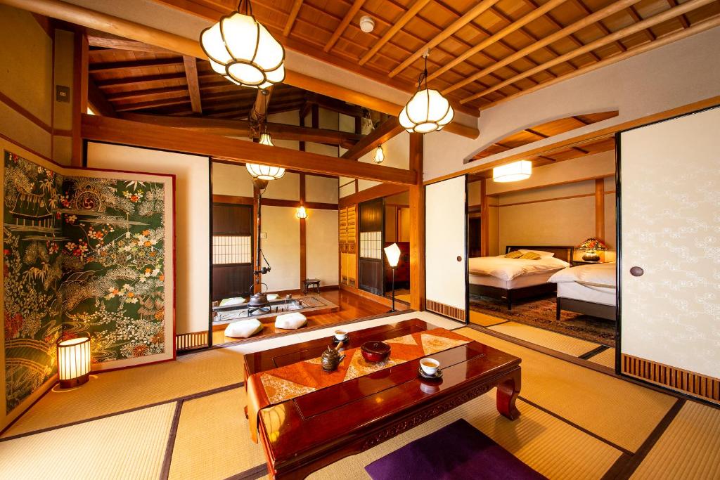 Yasui Ryokan Tatami Room