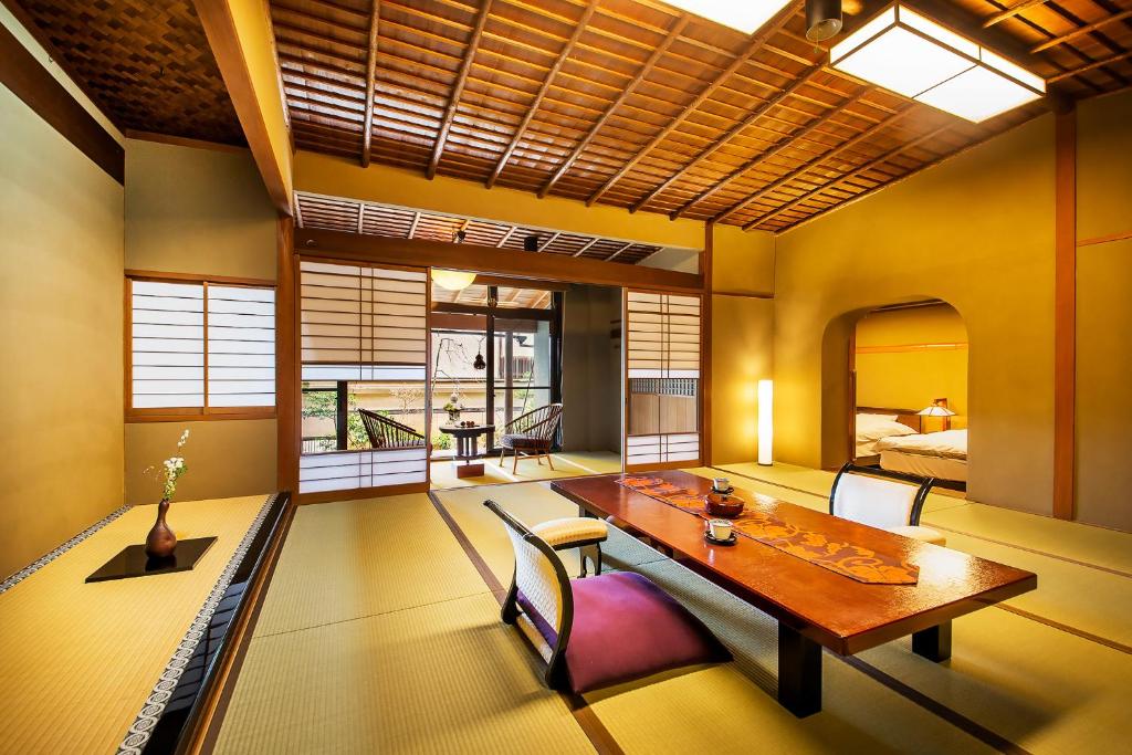 Yasui Ryokan Tatami Room