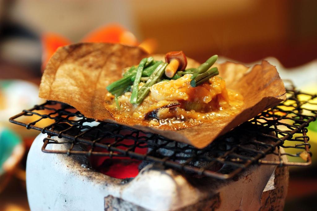Yatsusankan Houba Miso Grill