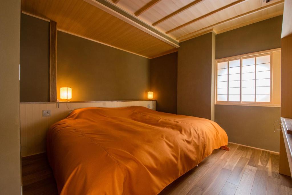 Yatsusankan Modern Bedroom