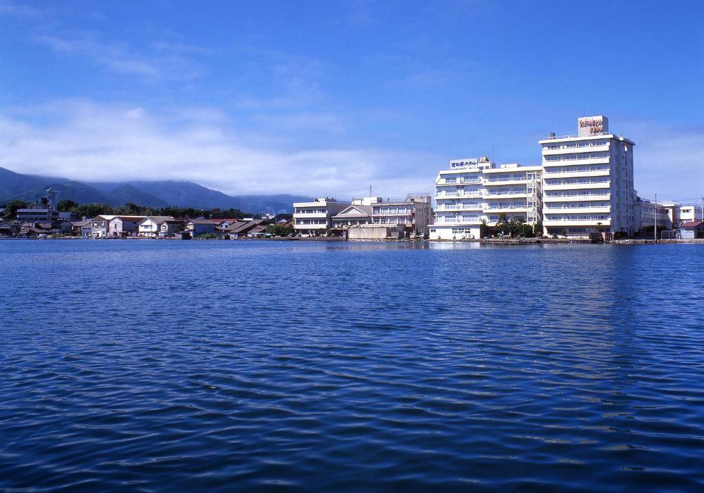 Yoshidaya Ryokan Lakeside View