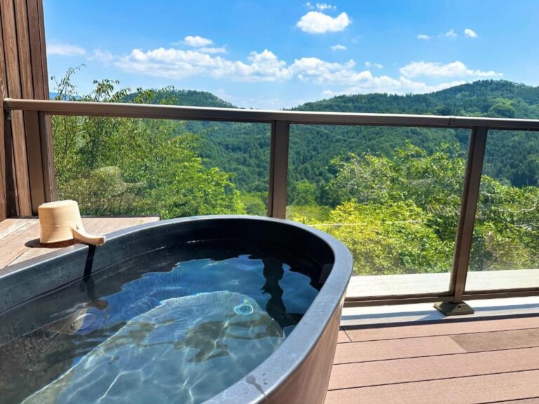 Yoshinoso Yukawaya Outdoor Onsen