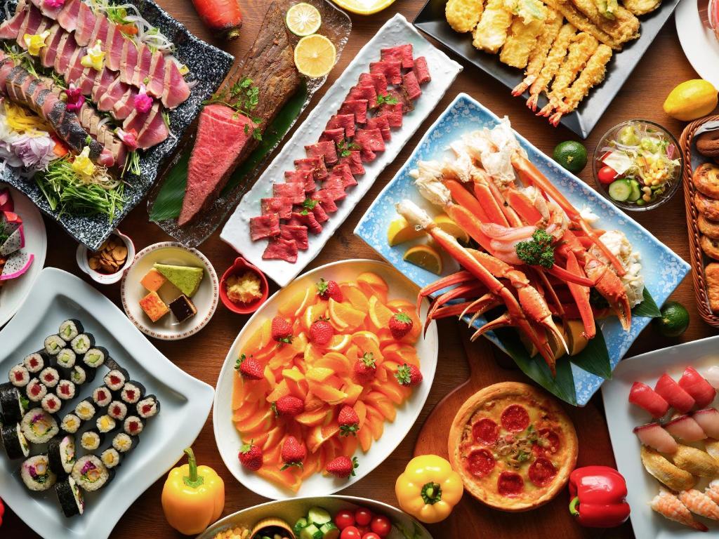 Yufuin Sansuikan Buffet Assorted Dishes