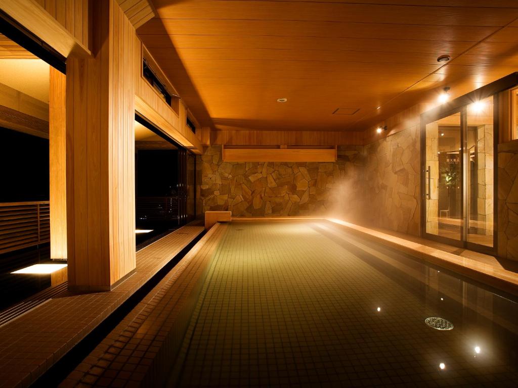 Yumekaiyu Awajishima Indoor Onsen