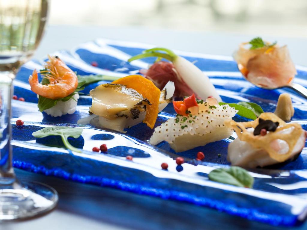 Yumekaiyu Awajishima Kaiseki Dish