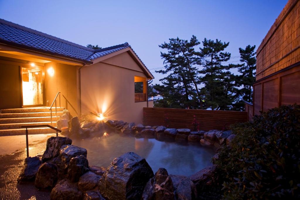 Yumekaiyu Awajishima Outdoor Onsen