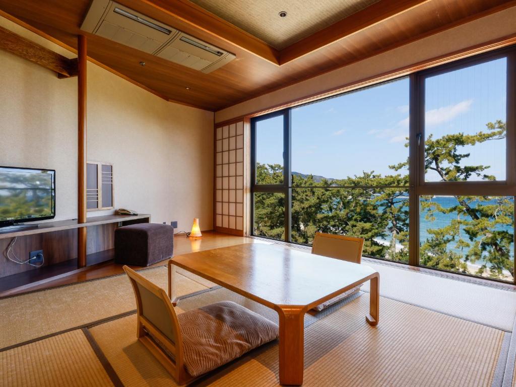 Yumekaiyu Awajishima Tatami Room Seaview