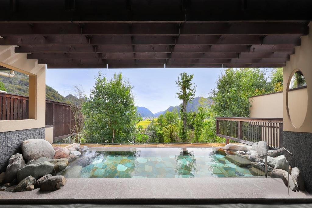 Yumenoi Open Air Onsen