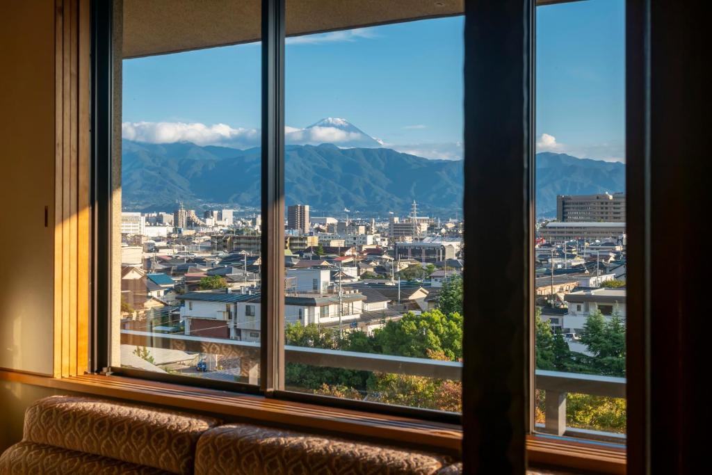 Yumura Tokiwa Hotel City View Mountain