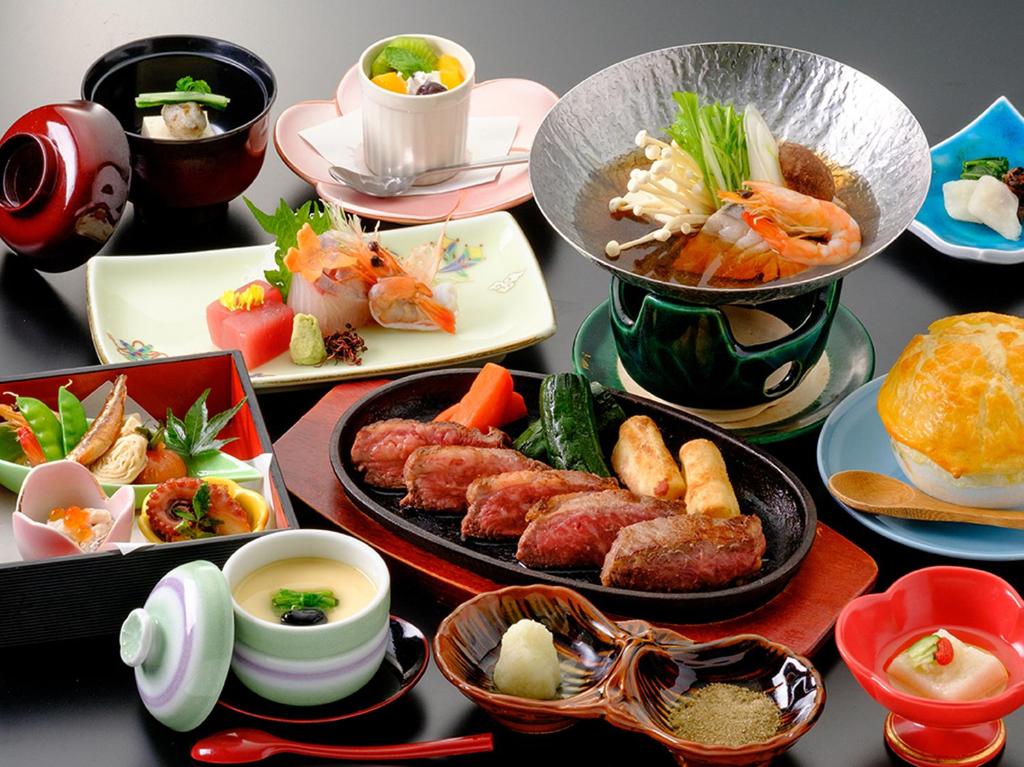 Yunogo Grand Hotel Kaiseki Meal