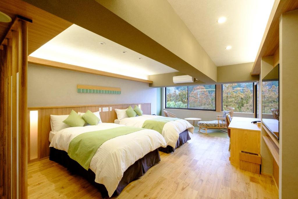 Yunogo Grand Hotel Modern Room