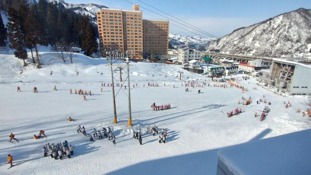 Yuzawa Toei Hotel Ski Resort Scene