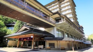 日式旅馆建筑外观及入口